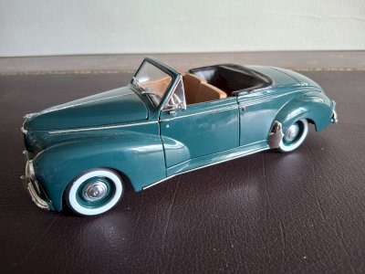 Solido Cabriolet Peugeot 203 1954 1:18