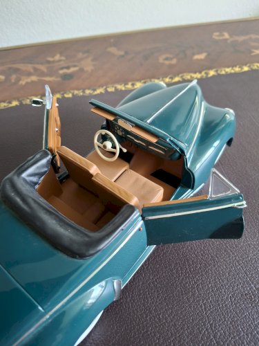 Solido Cabriolet Peugeot 203 1954 1:18