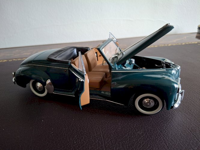 Solido Cabriolet Peugeot 203 1954 1:18