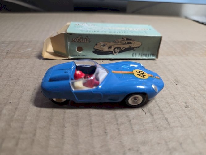 Solido FRANCE Db Panhard Le Mans en boite neuve