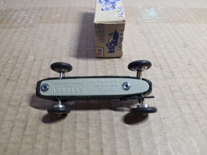 Solido FRANCE  Lotus en boite neuve