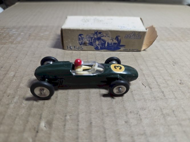 Solido FRANCE  Lotus en boite neuve