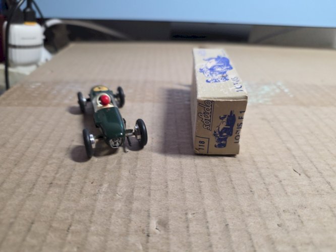 Solido FRANCE  Lotus en boite neuve