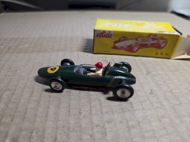 Solido FRANCE  V8 Brm en boite neuve