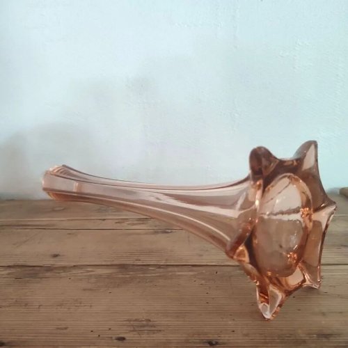 Soliflore vintage en verre rose