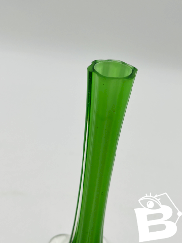 Soliflore vintage Murano vert base éléphant en verre