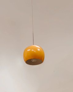 Sonia, the small yellow metal pendant N°165