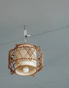 Sonia, the rattan pendant N°33