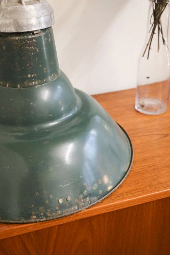 Sonia, la suspension industrielle en métal N°184