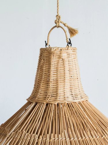 Sonia, la suspension lanterne en rotin N°57