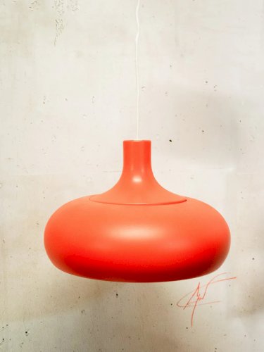 Sonia, la suspension orange en métal N°103