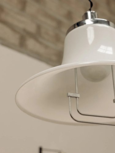 Sonia, la suspension Space Age N°91