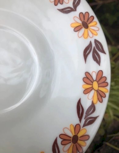 Soucoupes vintage en porcelaine Epiag