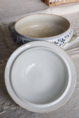 Soupière ancienne Moulin des Loups série Bleuets