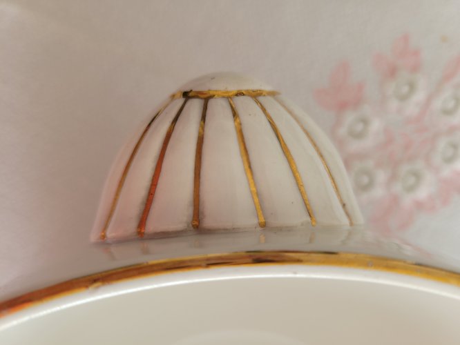 Soupière avec couvercle vintage de Digoin Sarreguemines décor floral