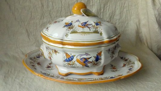 SOUP TUREEN WITH TRAY ART POTTERY "LE RENOLEAU" ANGOULEME BIRD DECORATION*