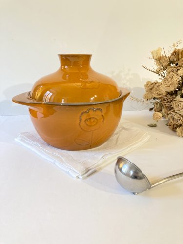 Soupière en faïence de Niderviller, modèle Calut