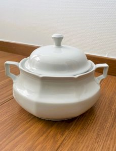 Soupière en porcelaine de Bavière