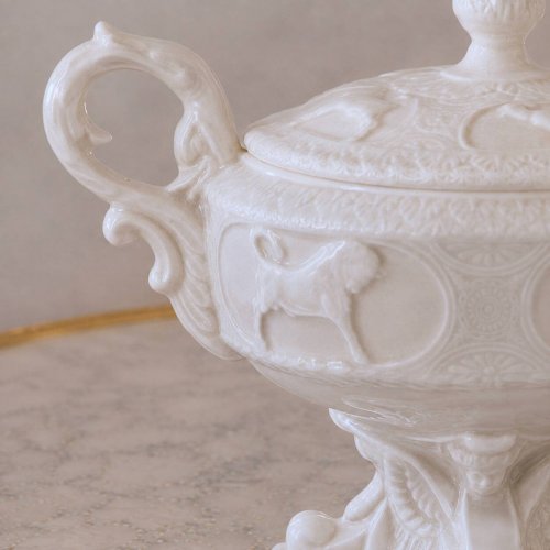 Soupière italienne dapparat st Capodimonte en porcelaine