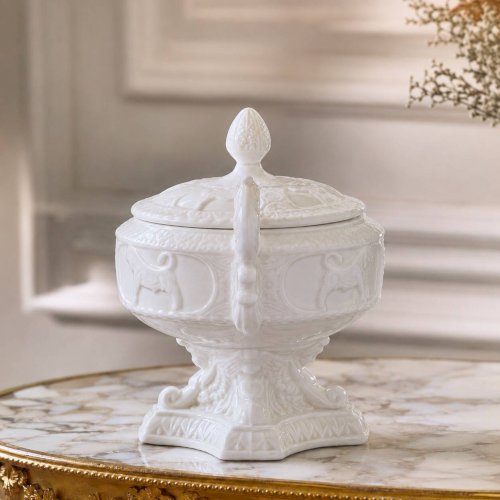 Soupière italienne dapparat st Capodimonte en porcelaine