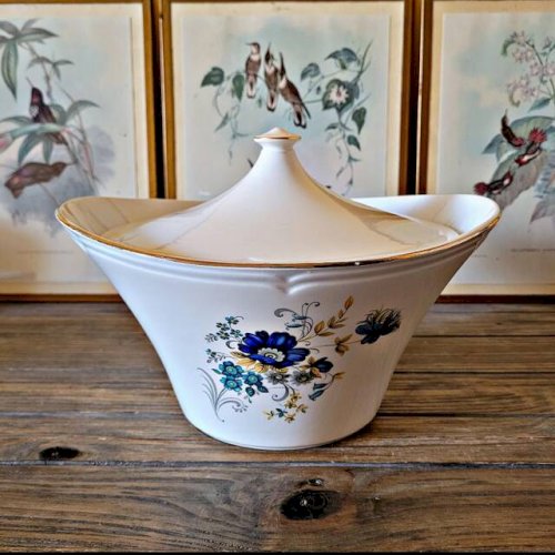 Soupière Moulin des Loups Volubilis, fleurs bleues et dorure