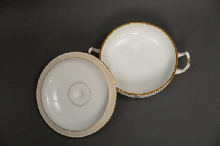 Soupière Sèvres monogramme N – Porcelaine XIXe siècle – Décor impérial