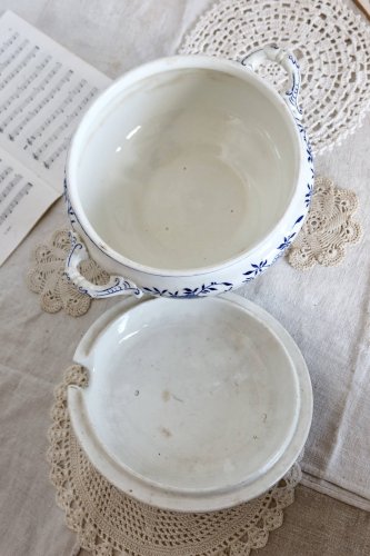 Soupière vintage porcelaine Dresden - Motif fleuri bleu et blanc