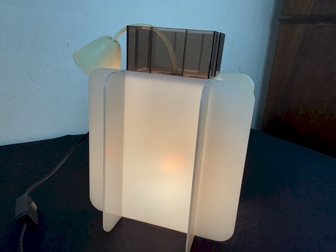 Space Age 70 abat jour  plexiglass  1970