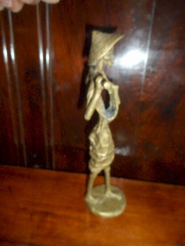 STATUE ANCIENNE EN BRONZE AFRICAIN N° 1