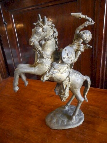 STATUE ANCIENNE EN BRONZE AFRICAIN N° 7