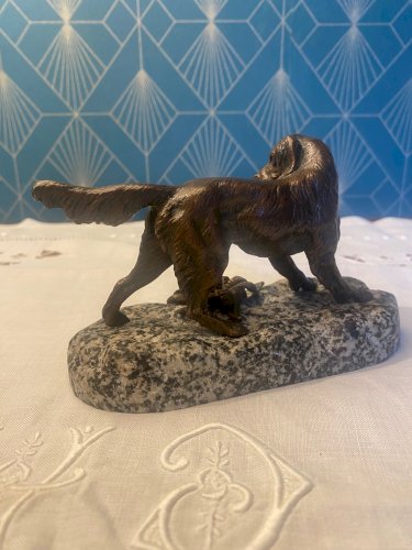 Statue animalière en bronze, chien de chasse XIXème, signé Jules Moigniez.