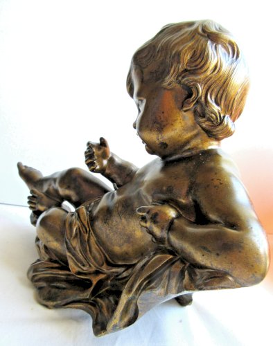 Statue de pendule en bronze, sculpture Napoléon III: Angelot chérubin allongé