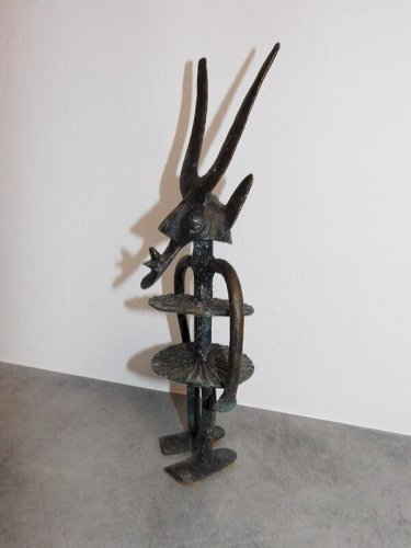 STATUE EN BRONZE AFRICAIN REF JAC