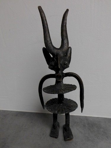 STATUE EN BRONZE AFRICAIN REF JAC