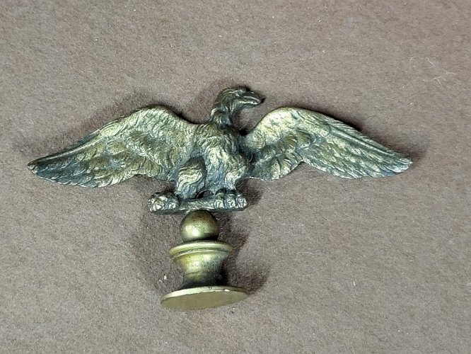 STATUE EN BRONZE AIGLE SUR SON SOCLE