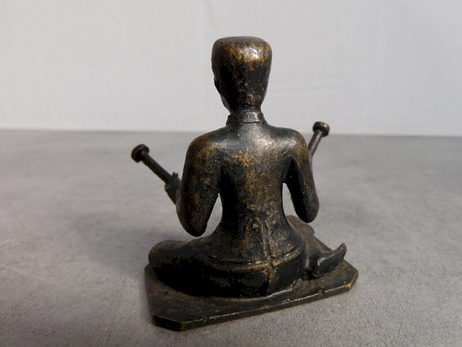 STATUE EN BRONZE THAILANDAISE N° 10