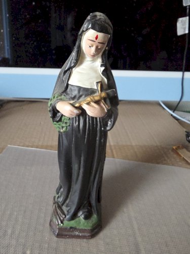STATUE PLATRE STE RITA ..H 20 CM