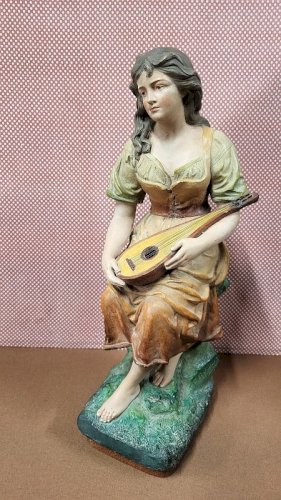 STATUE SCULPTURE EN TERRE CUITE LA DAME JOUANT DE LA MANDOLINE JOSEPH LE GULUCHE