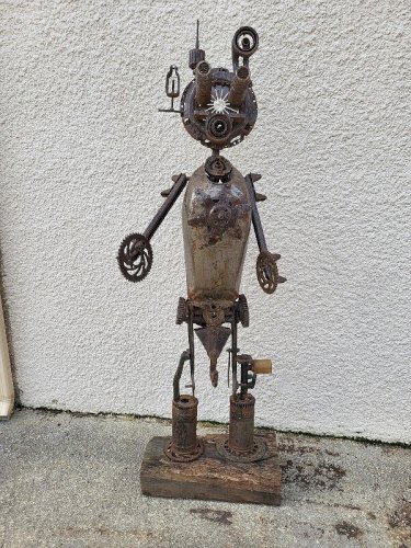 STATUE TOUT EN METAL ROBOT ARTISANAL