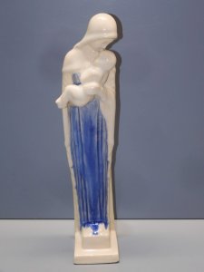 -STATUE VIRGIN MARY WITH CHILD CERAMIC Signed SF VERRIERES RELIGION D