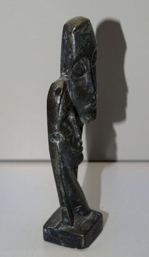 -STATUETTE BRONZE PEINT NOIR COUPLE DEVOTION CYCLADES? DECO VITRINE COLLECTION D