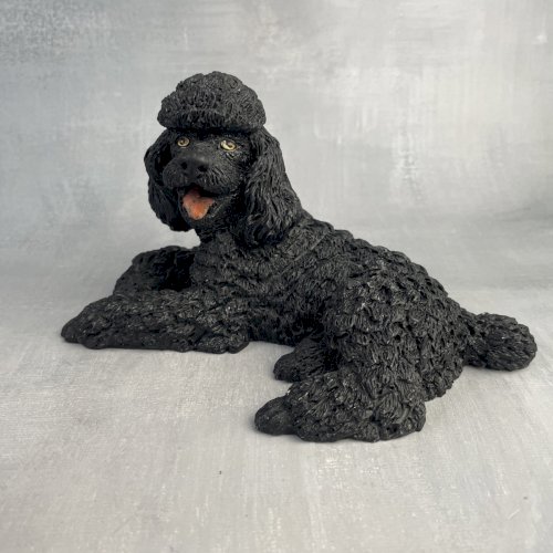 Statuette figurine animal chien caniche noir résine hand painted made in Italy