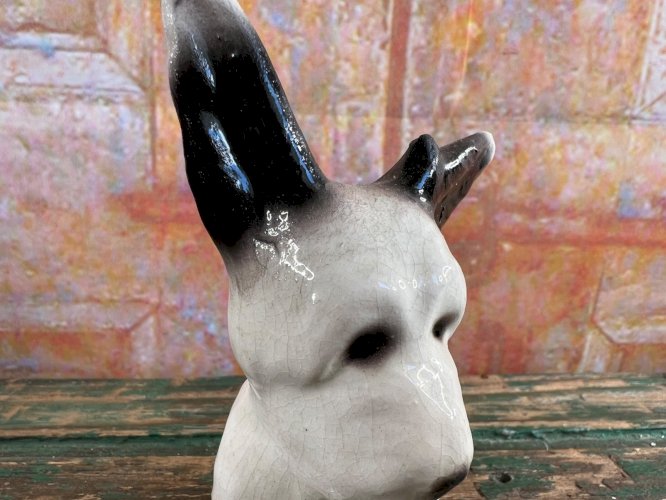 Statuette Fox Terrier assis – porcelaine allemande XXe