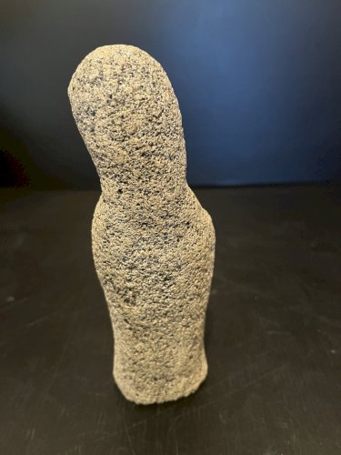 Statuette religieuse vierge avec clef pierre reconstituée Eglise devotion