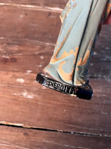 Statuette Vierge à l’enfant signée Pierotti fin XIXe