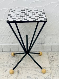 dot