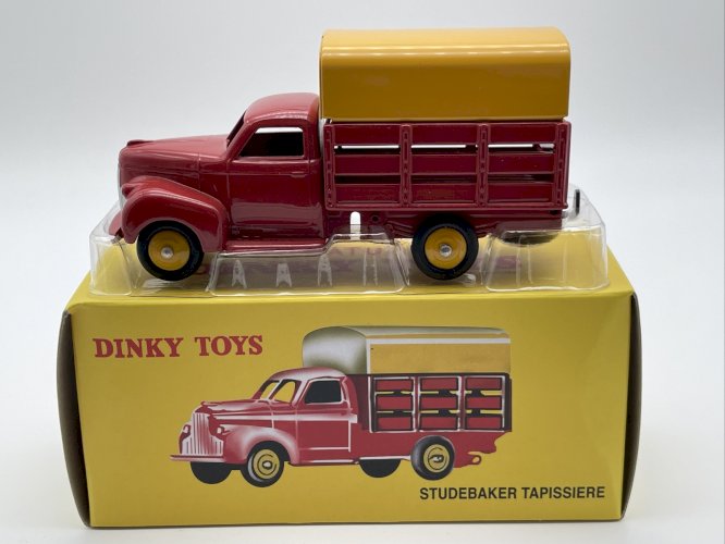 Studebaker Tapissière 1/43 Dinky Toys 25L