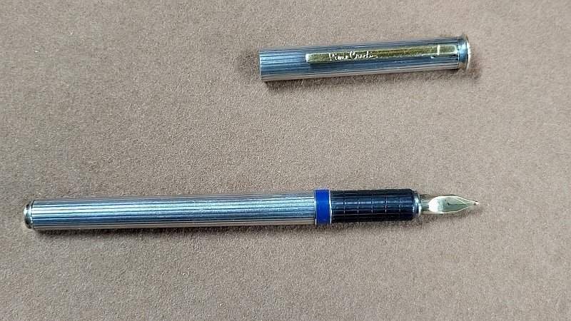 STYLO PLUME PIERRE CARDIN EN ARGENT 925 MILLIEMES