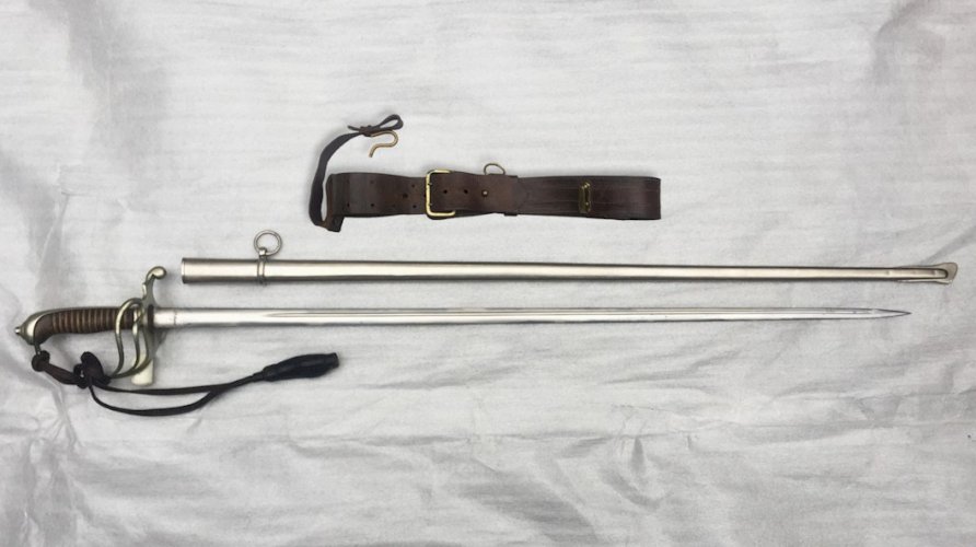 Sublime SABRE D'OFFICIER D'INFATERIE FRANCAISE 1882 '' MEYER '' + Monogramme WW1 Original