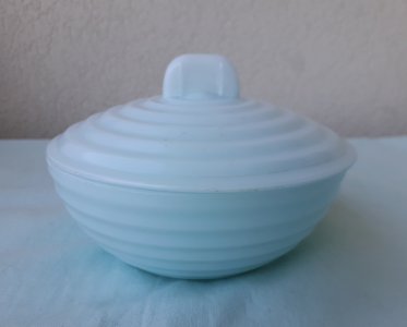 Opaline sugar bowl